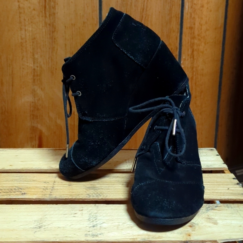 TOMS suede booties